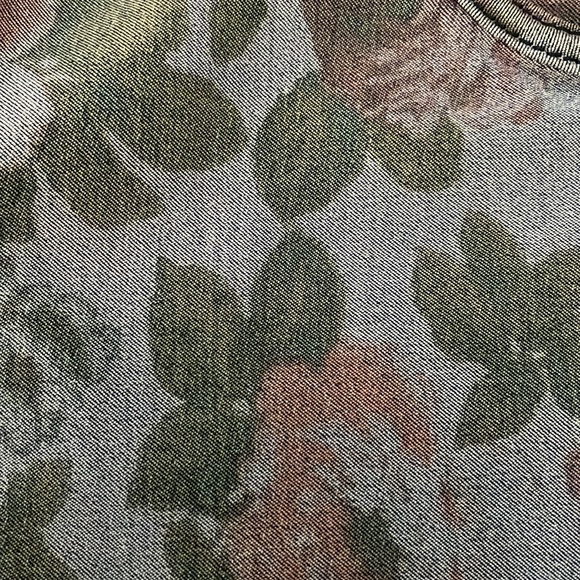 Reversible stretchy daisy dukes - Picture 6 of 8